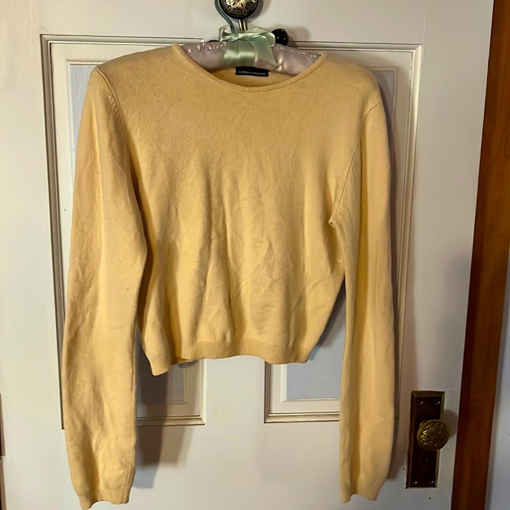 Vintage merino wool crop sweater